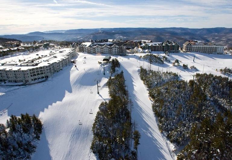 Mountain Lodge Snowshoe Exterior photo